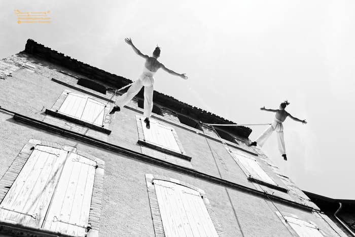 Visuel de l’événement « « SUSPEND’S » - Spectacle de danse verticale sur façade [Archives Toulouse] »
