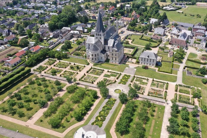 Visuel de l’événement « Visite guidée sur l'histoire de l'abbaye et des jardins »