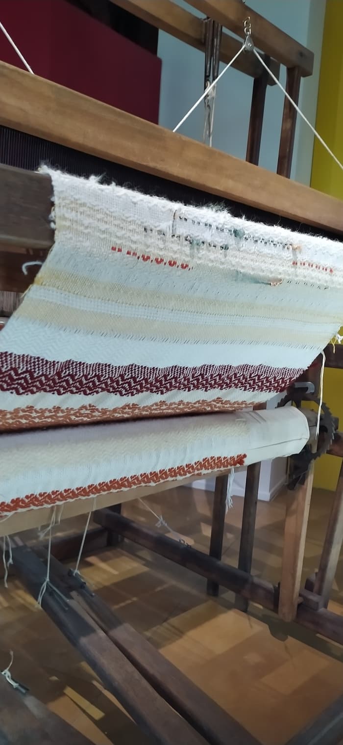 Visuel de l’événement « Démonstration au sein de l’atelier sur les métiers à tisser et métier jacquard »