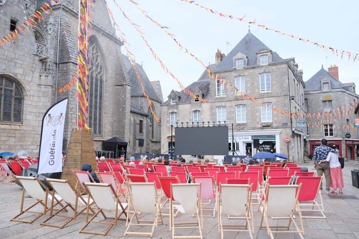 Visuel de l’événement « Ciné remparts - Projection du film Peter et Elliott le dragon »