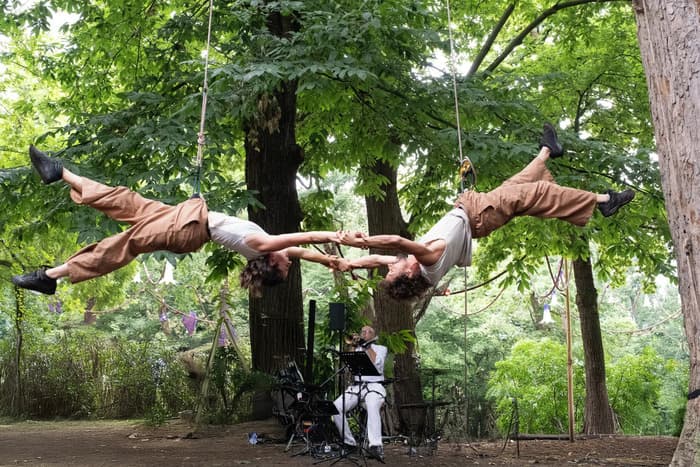 Visuel de l’événement « 2 dans l'arbre »