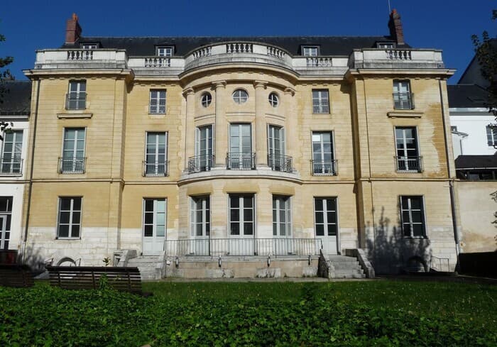 Visuel de l’événement « Visite libre des salles d'audience et du jardin »