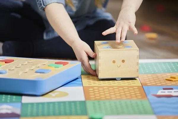 Visuel de l’événement « Les aventures de Cubetto »