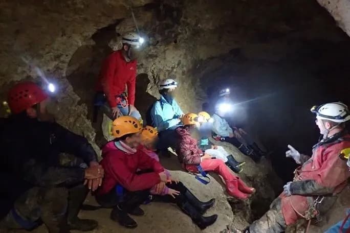 Visuel de l’événement « SPELEO_Samedi 3 octobre 2026_Visite d'une grotte en forêt d'Orléans »