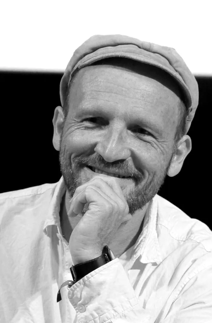 Visuel de l’événement « Conférence illstrée Le mois du film documentaire : Pour une petite histoire du cinéma militant »