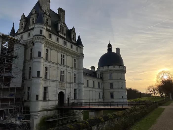 Visuel de l’événement « Jeudis du Patrimoine : Protéger un « château de la Loire » : architecture, jardin et mobilier à Valençay »