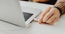 Visuel de l’événement « Clé USB & disque dur - Comment choisir et utiliser ses supports de stockage ? »