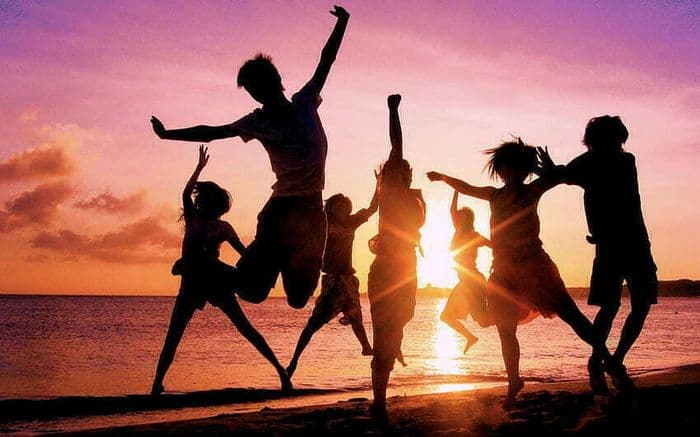 Visuel de l’événement « Ateliers de Danse intuitive : une bulle de bien-être ! »