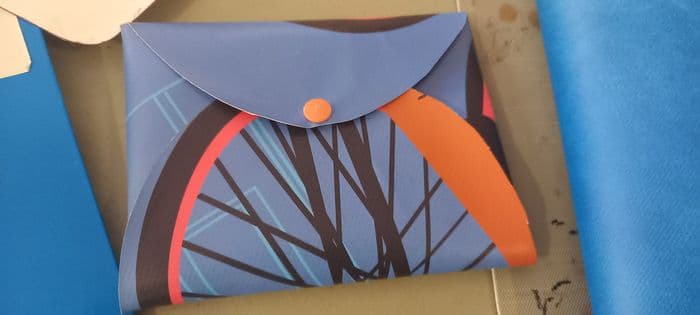Visuel de l’événement « Atelier : création en bâche d'impression - à partir de 8 ans »