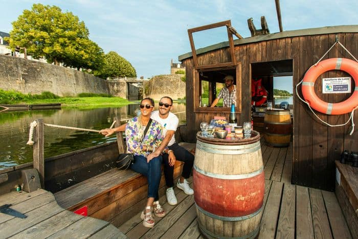 Visuel de l’événement « À bord d’une toue cabanée : entre Loire, plantes sauvages & plaisirs gustatifs »