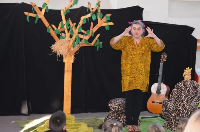 Visuel de l’événement « Spectacle : La girafe qui avait toujours faim »