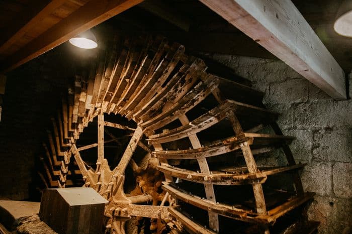 Visuel de l’événement « Visite du moulin Cropet et la Galerie Rive Mauve »