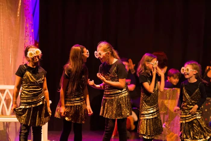 Visuel de l’événement « Stage de Théâtre Jeune Public : Livres en Scène »