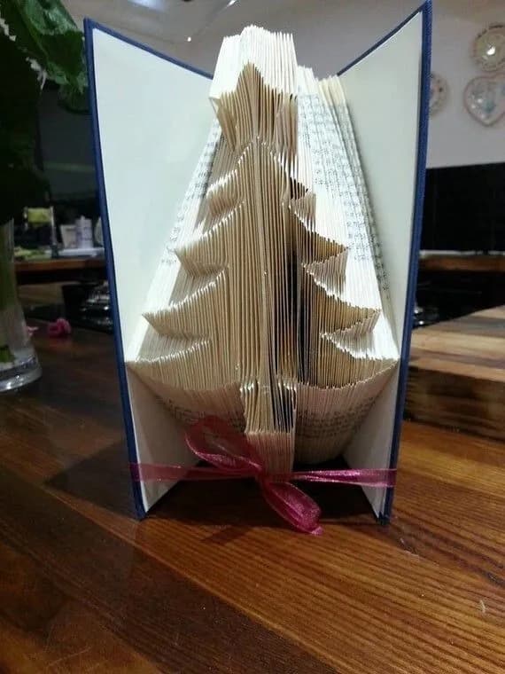 Visuel de l’événement « Livres pliés : spécial Noël »