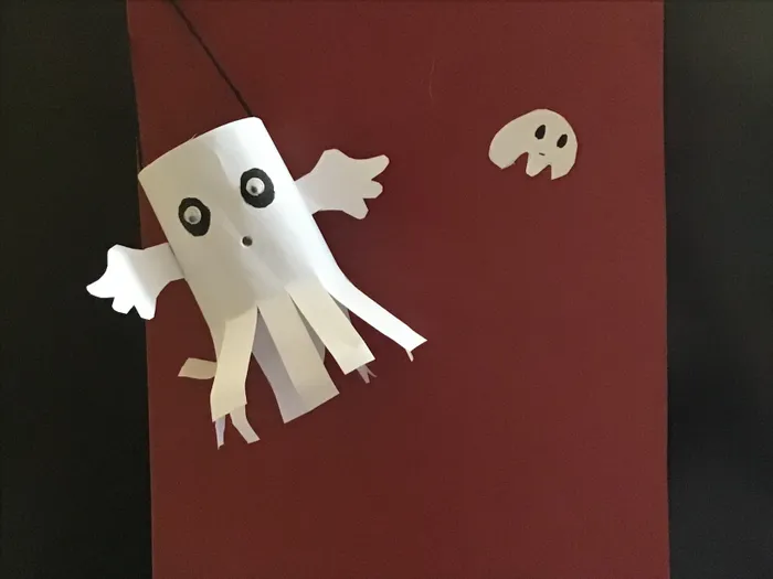 Visuel de l’événement « Histoires et petites bricoles - Petit fantôme »