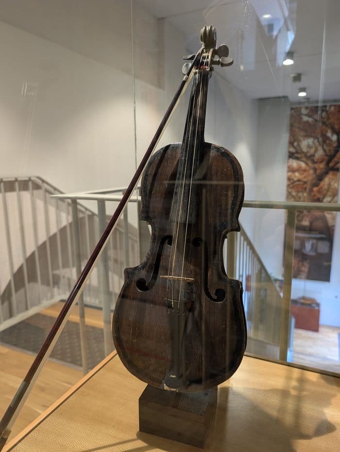 Visuel de l’événement « Visite libre de l'exposition d'instruments traditionnels occitans »