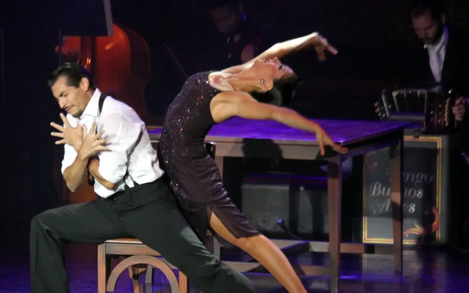 Photo d’illustration : un bal, des danseurs