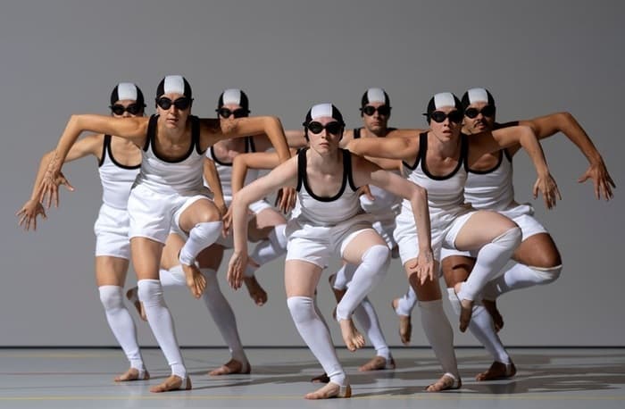 Visuel de l’événement « Saison LU – Danse – En même temps »