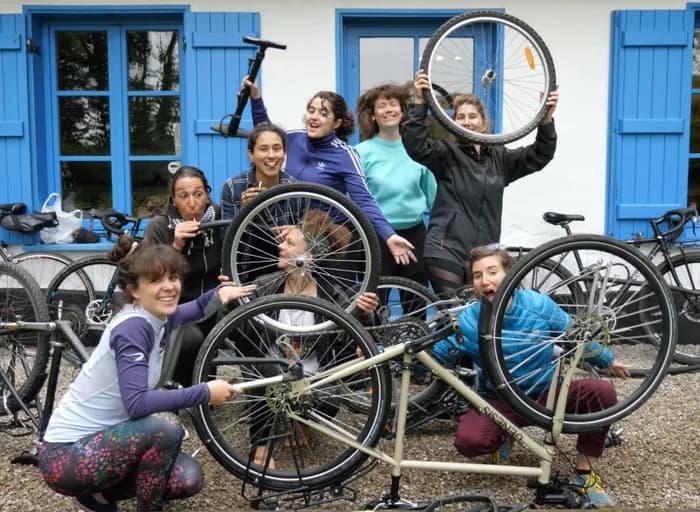 Visuel de l’événement « Les increvables en selle au fil des saisons »